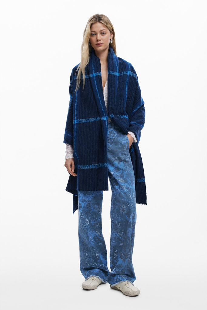 Poncho Flyblue