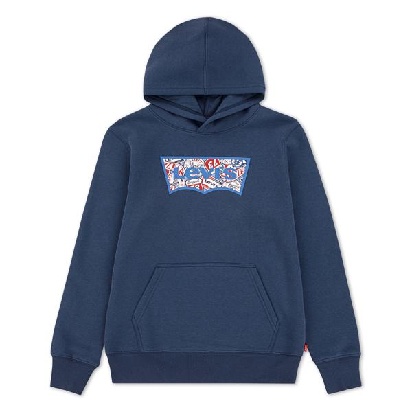 Sweat à capuche sur la route