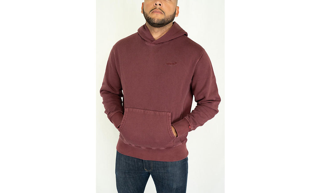 Le sweat à capuche authentique