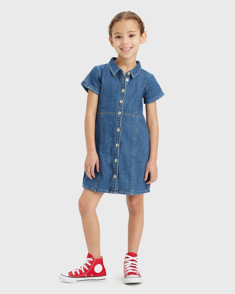 Robe à boutons