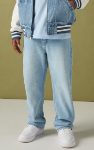 555 Relaxed Straight