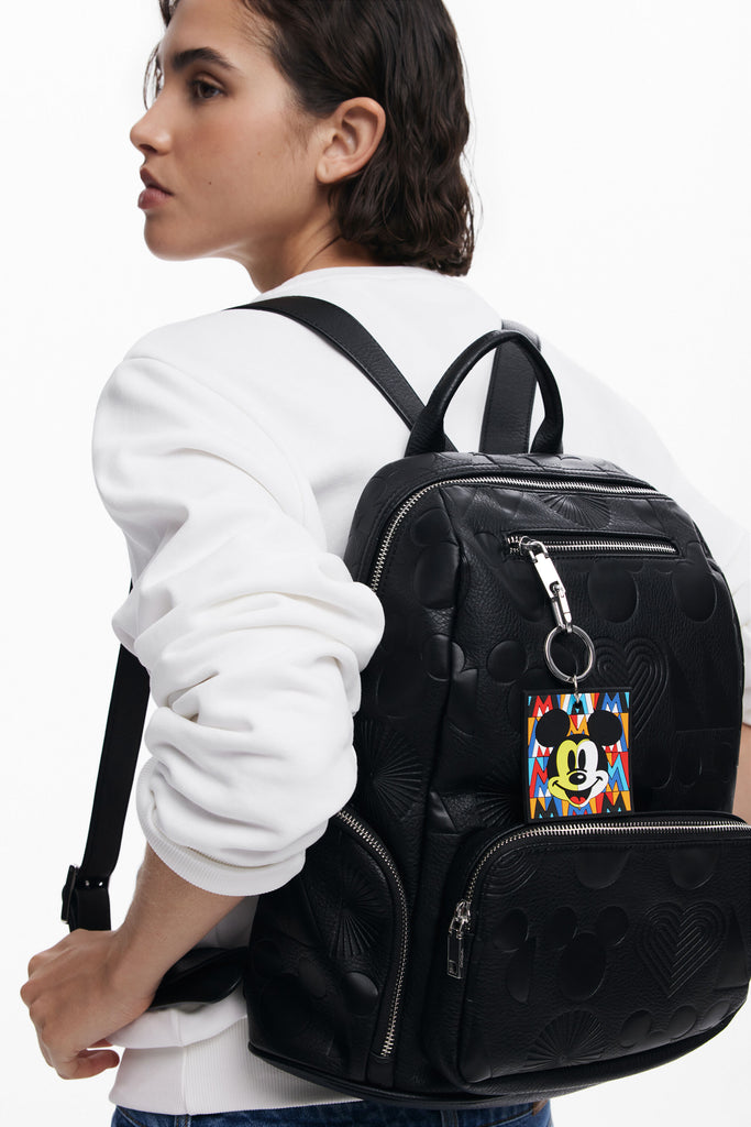 Retour_Tous Mickey Chester